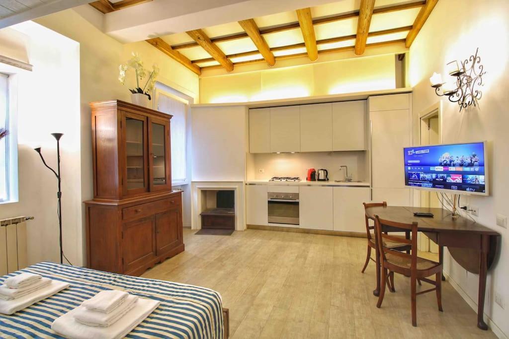 Cozy Studio Flat In Trastevere By Yourhost Roma Exterior foto