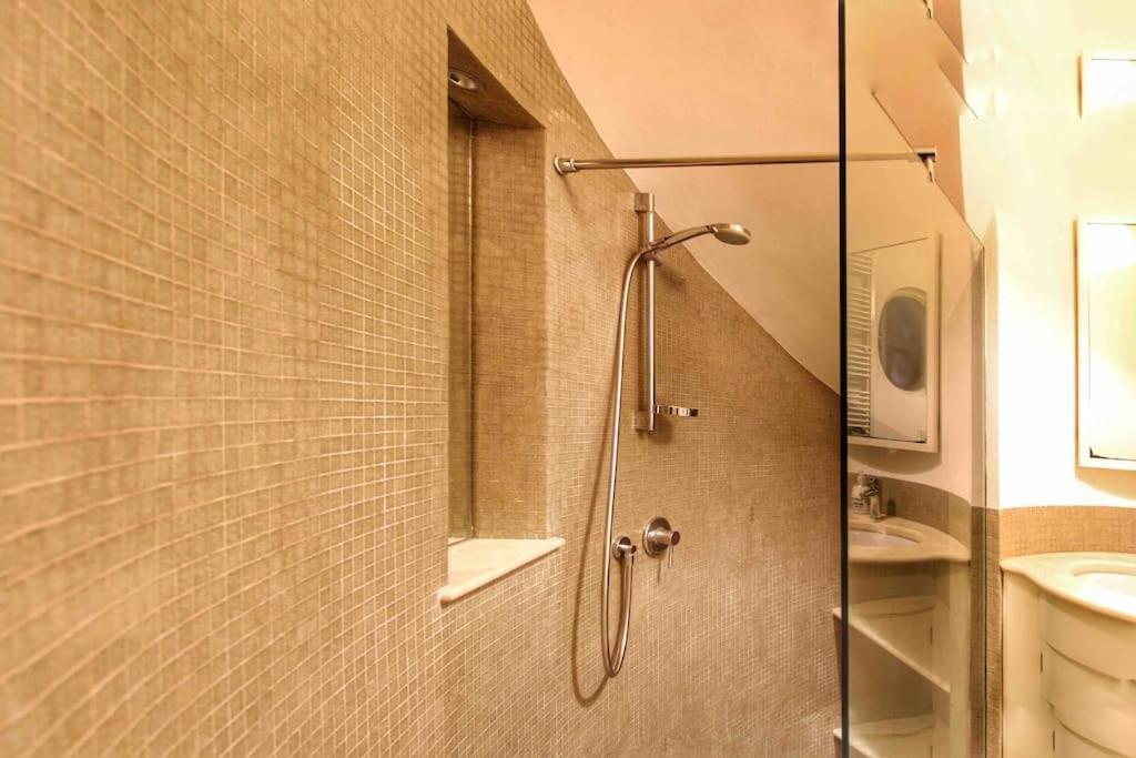 Cozy Studio Flat In Trastevere By Yourhost Roma Exterior foto